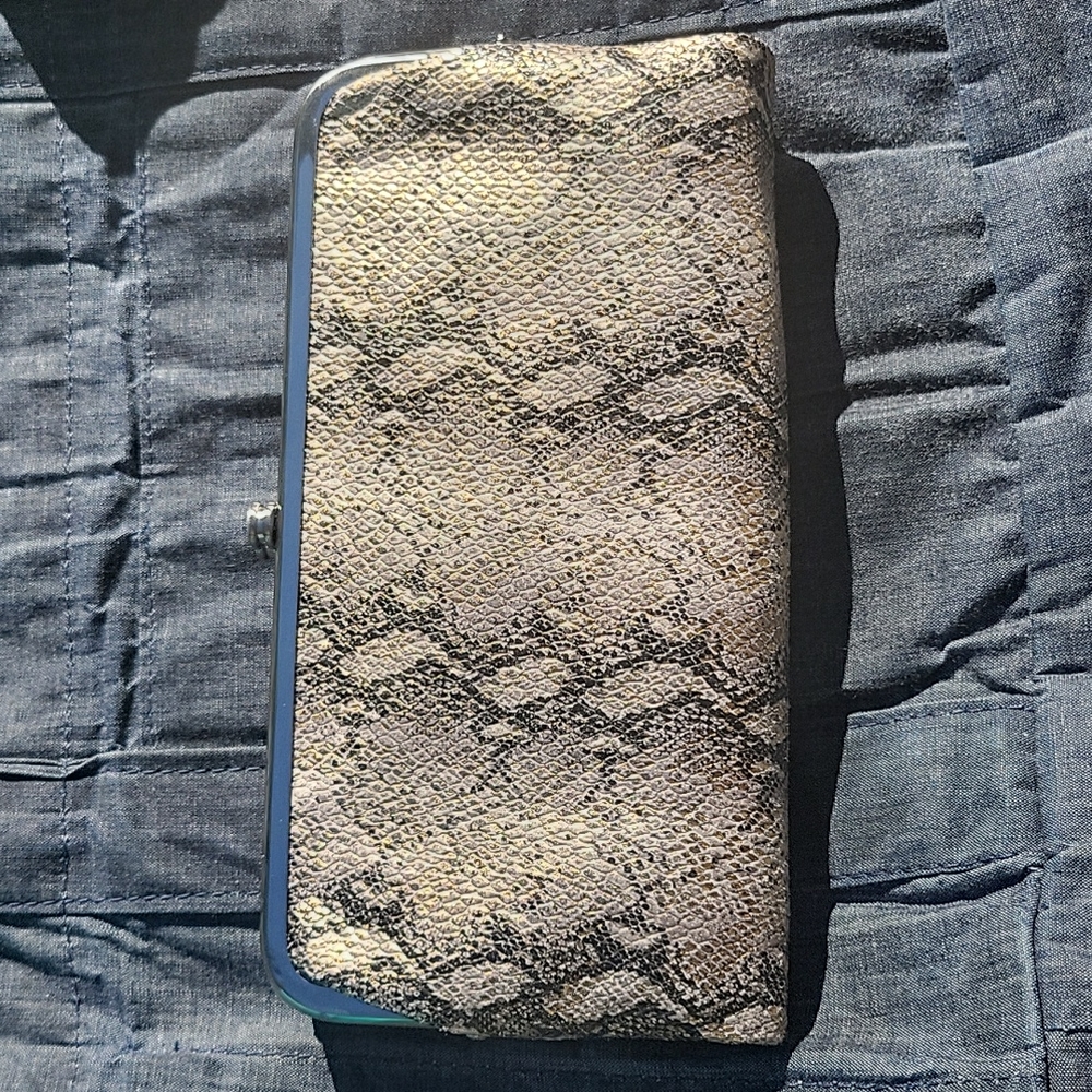 Brand new Hobo Lauren wallet